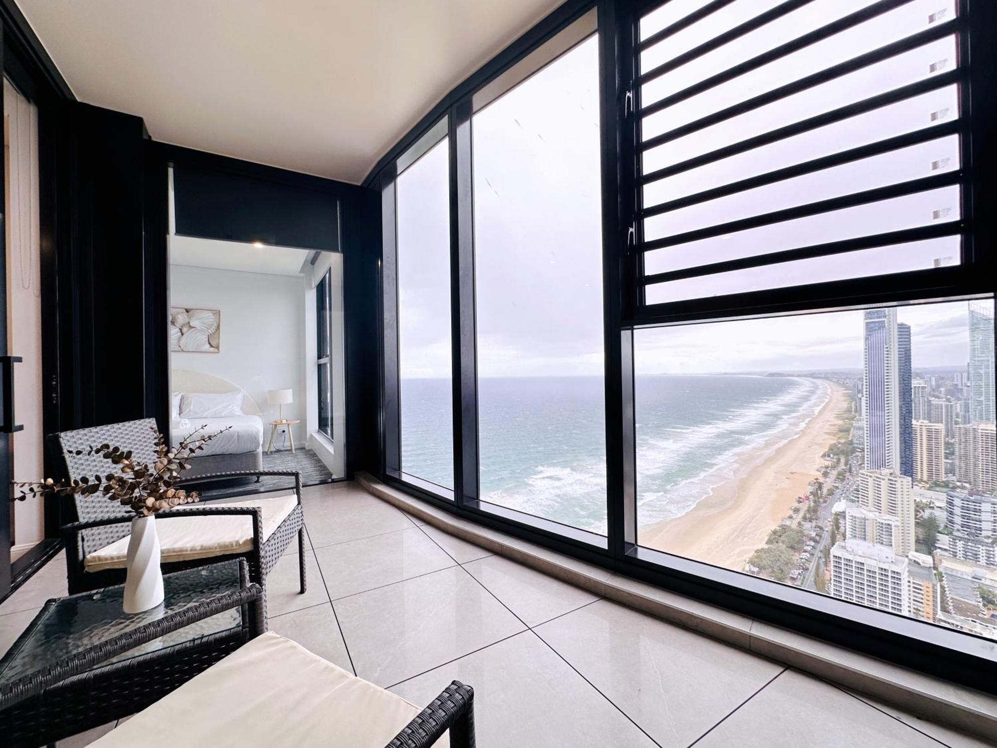 Apartment Oceanfront Serenity 2beds Ocean View Gold Coast